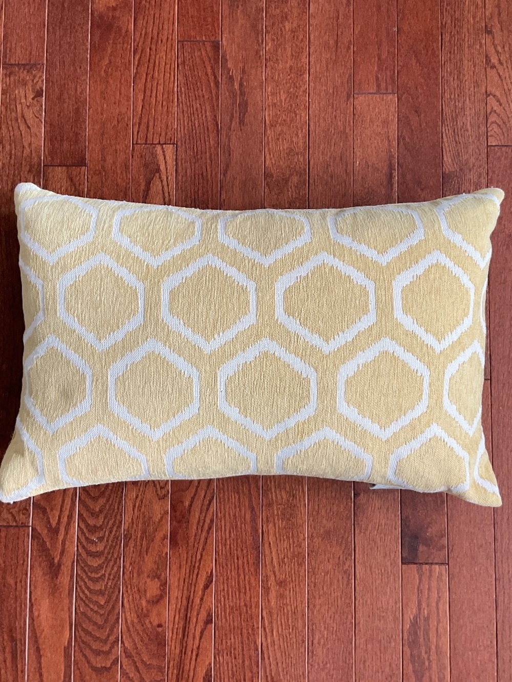 Geometric Pattern Lumbar Pillow